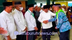Wakil Bupati Nasaruddin Lepas 141 Jemaah Haji Kabupaten Pelalawan