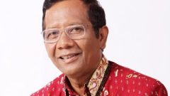 Mahfud MD Ditunjuk Jokowi Plt Menkominfo Usai Johnny Plate Tersangka